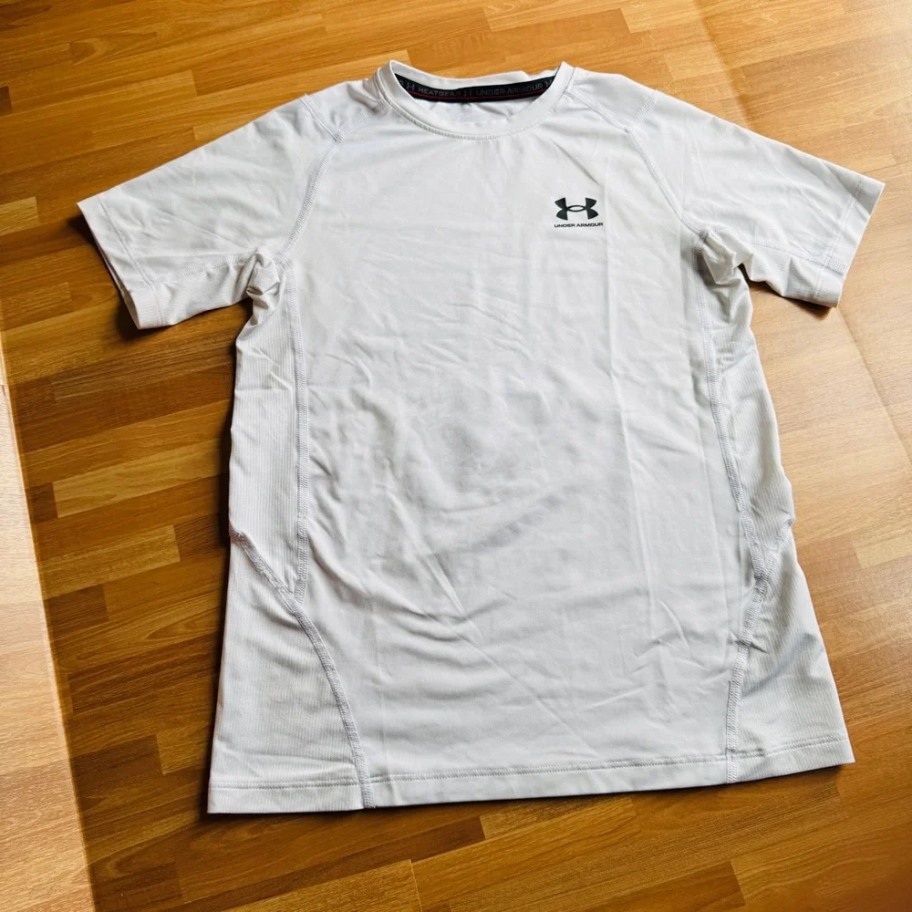 Under armour/pittsburgh short outfit YLG